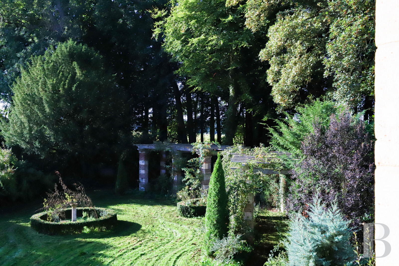 A 14th century manor showcasing a harmonious blend of different eras in Seine-Maritime, near Étretat - photo  n°42
